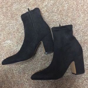 Steve Madden Shock Boots New 100% without tag