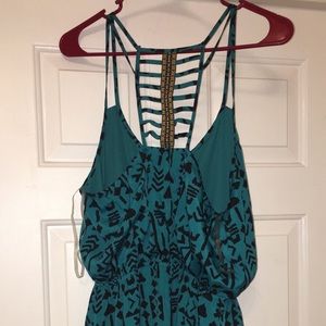 Barely worn dress. Worn maybe 2-3 times.