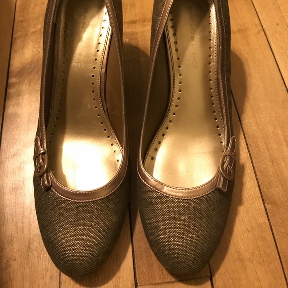 bandolino shoes gold