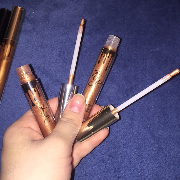 Kylie Cosmetics Limited Edition Matte, Metal Gloss - Picture 6 of 8