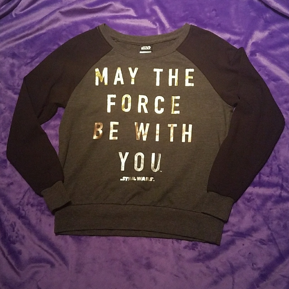 🔖SOLD🔖Disney Star Wars Sweater
