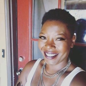 Meet your Posher, Sheena