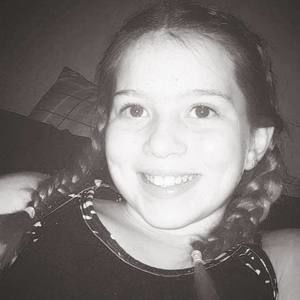 Meet your Posher, Michala