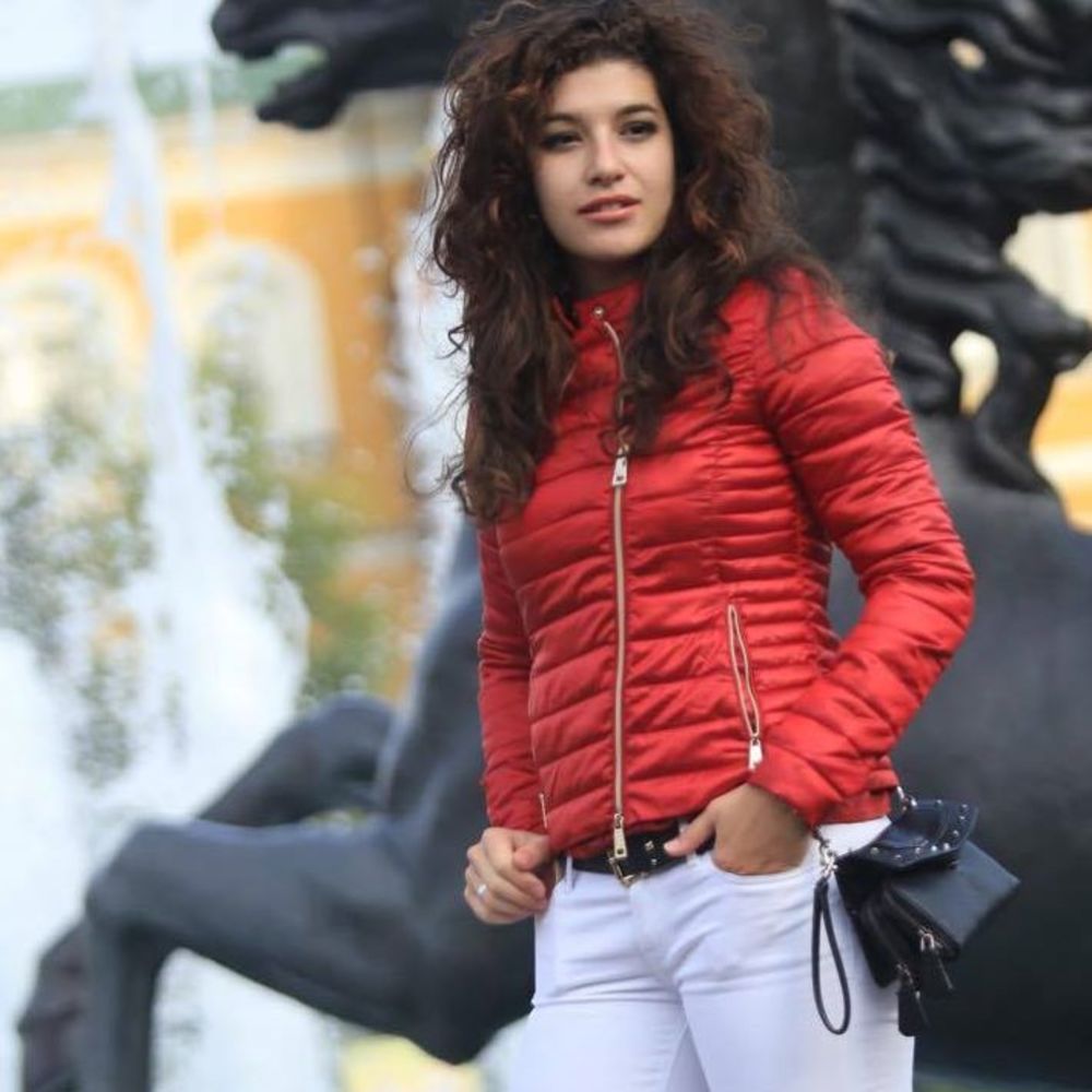 Meet your Posher, Valeriya