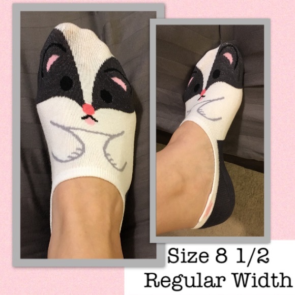 4/$15 No Show Socks - 3 ANIMAL PRINTS Remaining - Picture 3 of 7