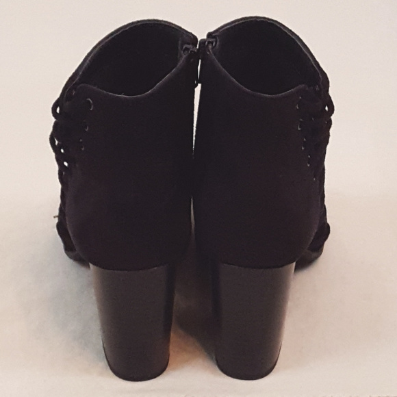 Lace up peep toe booties - Picture 3 of 4