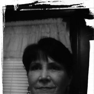 Meet your Posher, Holly