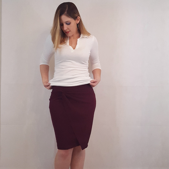 iris Dresses & Skirts - Burgundy twist knot skirt