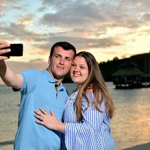 Meet your Posher, Safet