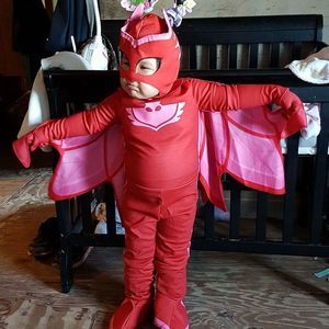 Meet your Posher, Alexandra