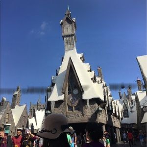 Meet your Posher, Li