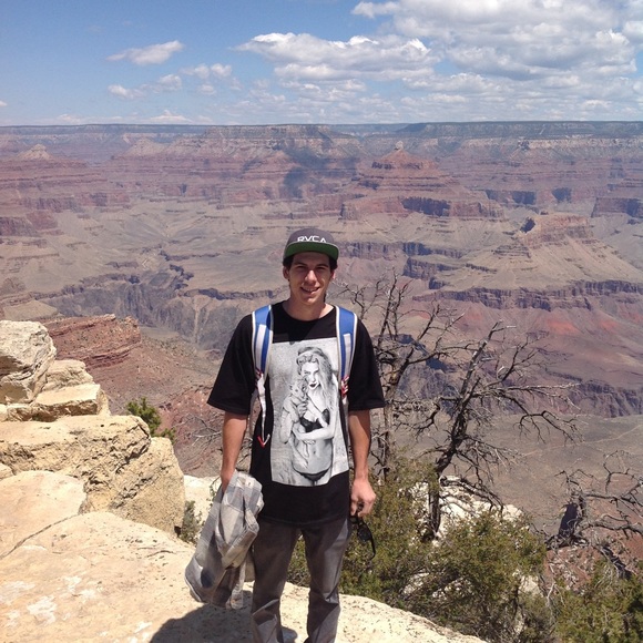 Meet your Posher, Preston - Picture 5 of 6