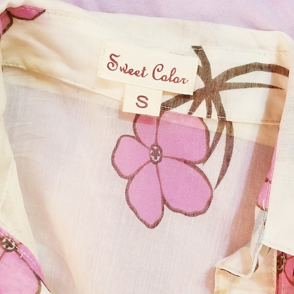 Women's Button Down Shirt - Picture 3 of 3