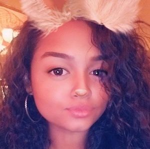 Meet your Posher, Renee