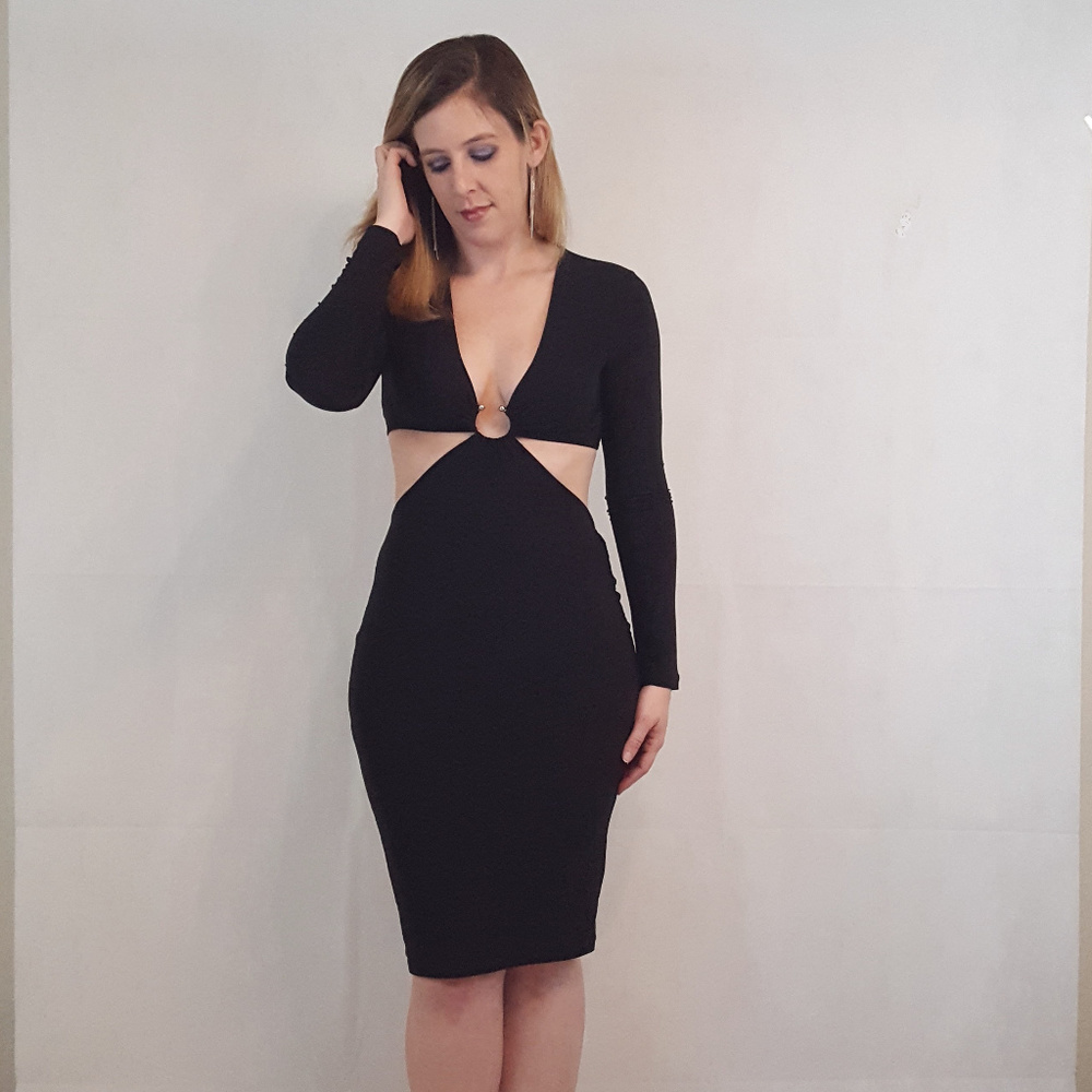Cut out little black dress - Picture 4 of 6