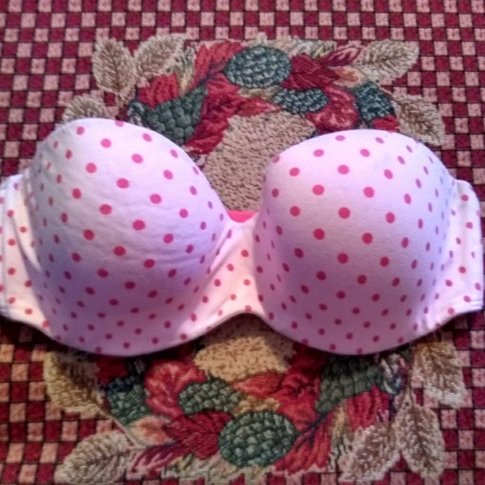 Body By Victoria 36DD