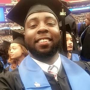 Meet your Posher, Dee