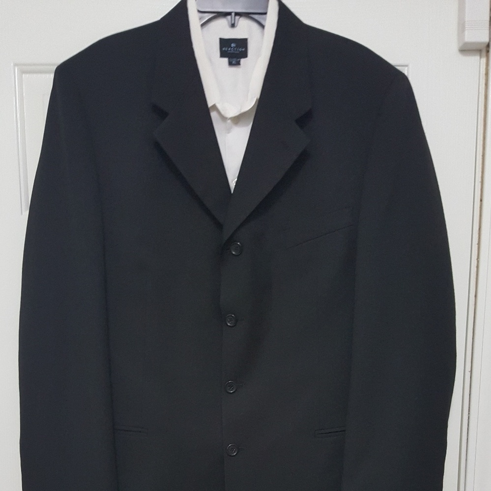 Men's 2 pc. Suit.