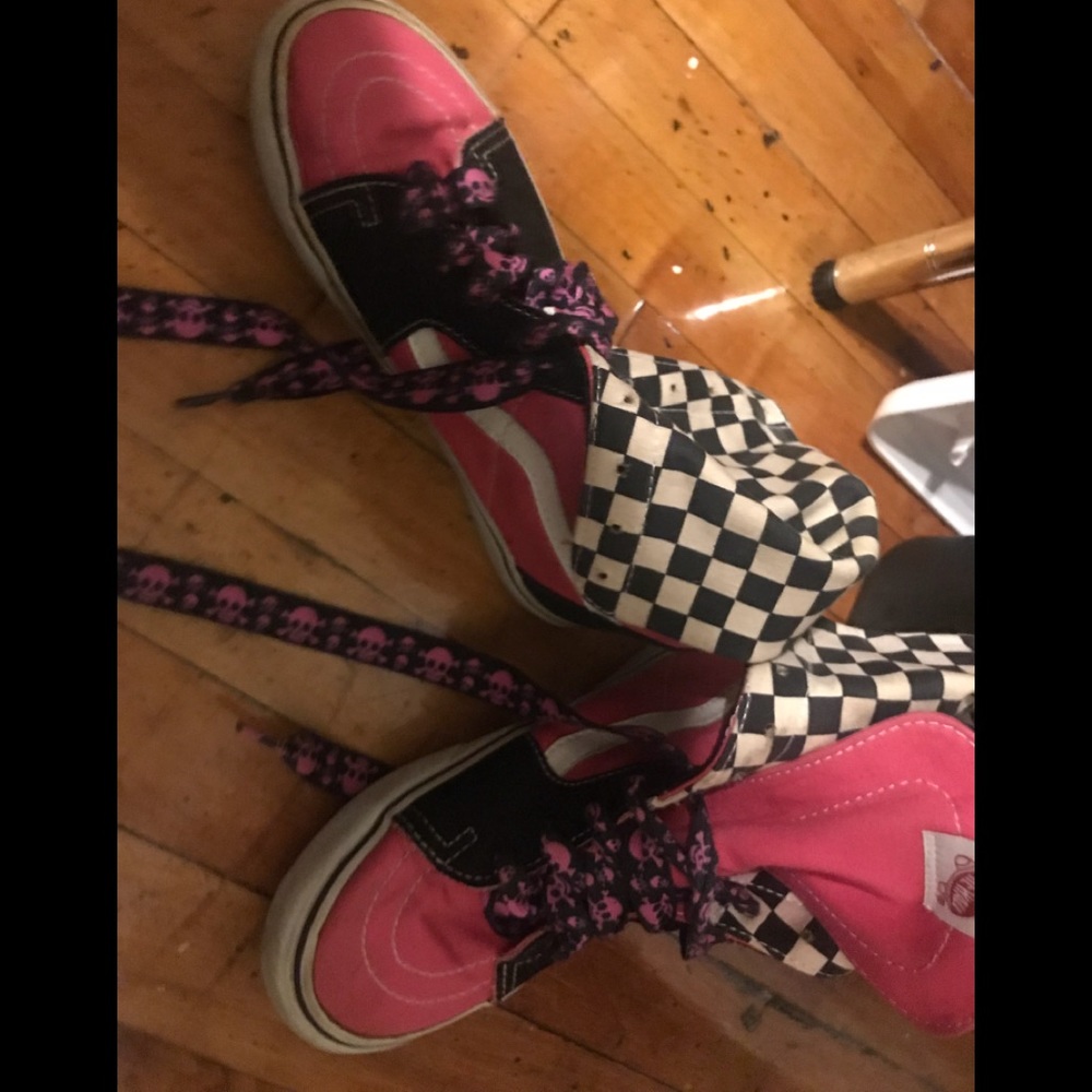 💥Old School Vans Hightops Checks Pink 8 $20