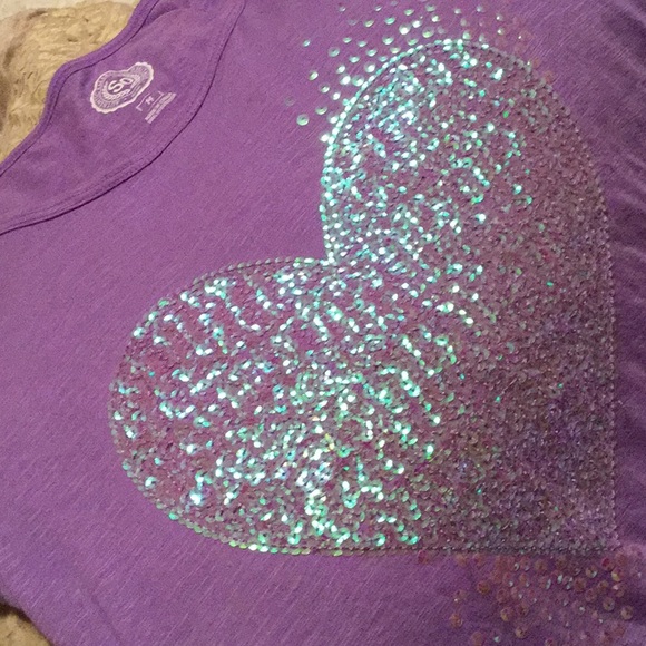👚Bling Sequined 3/4 sleeve Awesome Tee NWOT - Picture 2 of 12