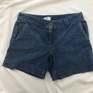 Ann Taylor Loft Jean Shorts Size 4