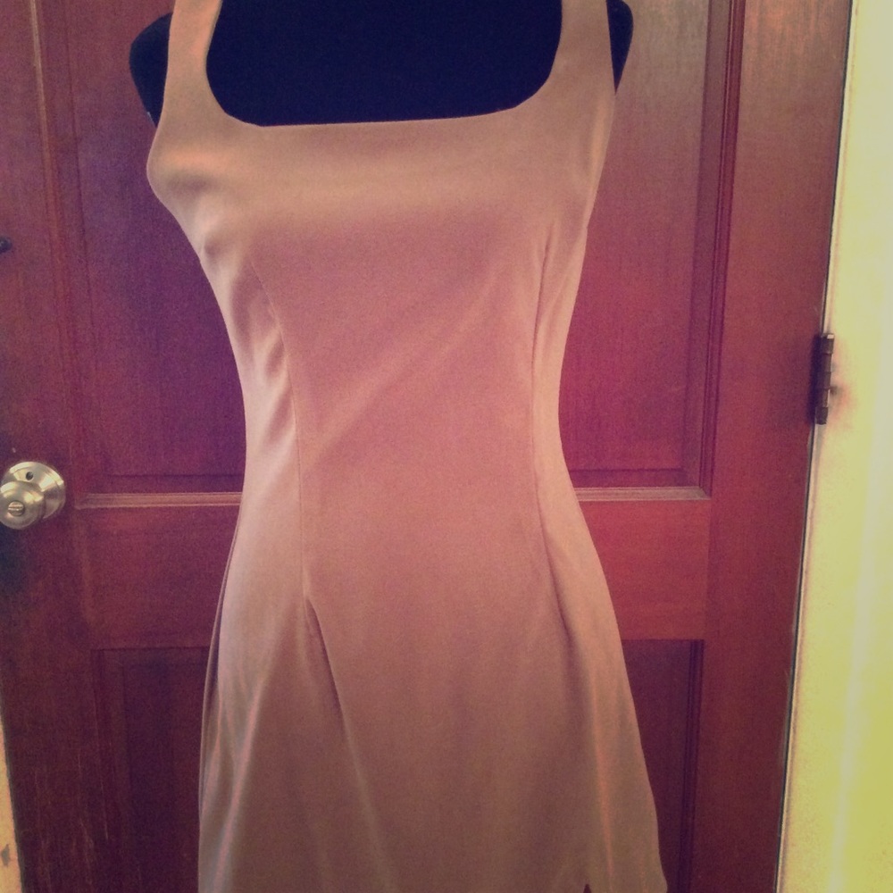 Short dress