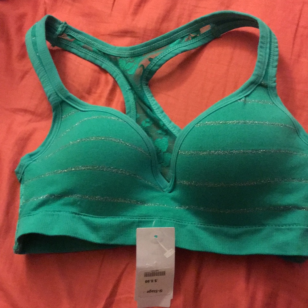 Sports bra