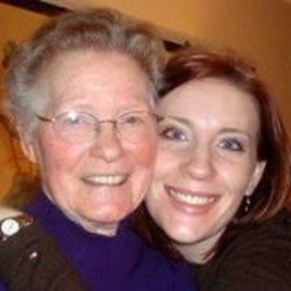 Meet your Posher, Carrie