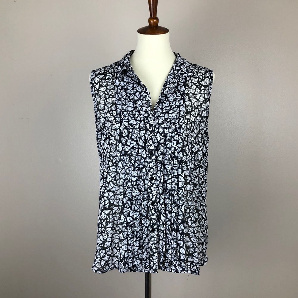H&M+ Print Button Front Sleeveless Blouse