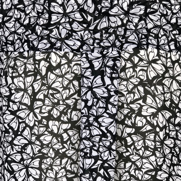 H&M+ Print Button Front Sleeveless Blouse - Picture 8 of 8