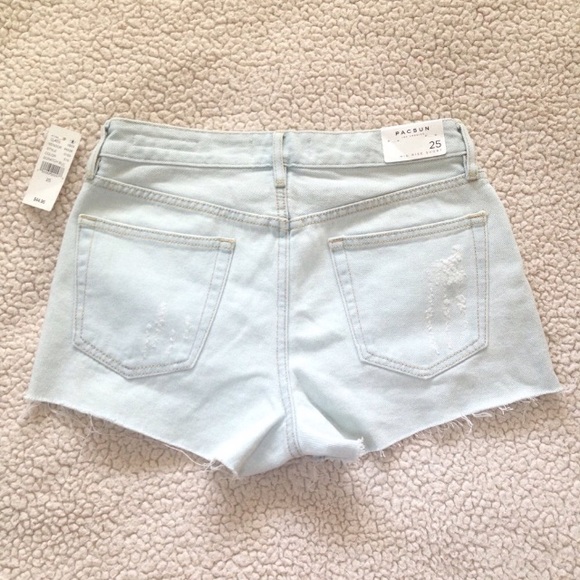 Pacsun Mid Rise Shorts - Picture 4 of 7