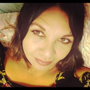 Meet your Posher, Rose