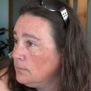 Meet your Posher, Debi-jo