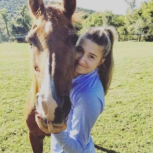 Meet your Posher, Marissa