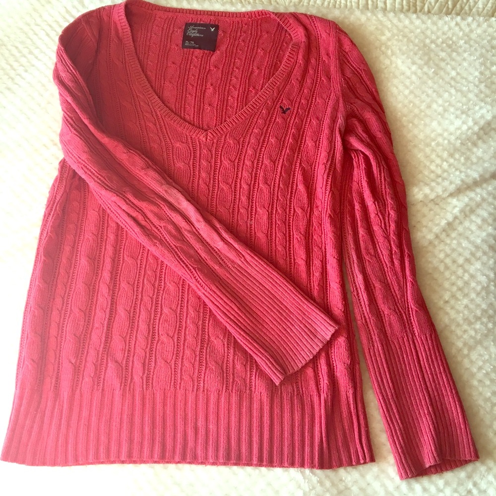 American Eagle Pink V-neck cable knit sweater XL.