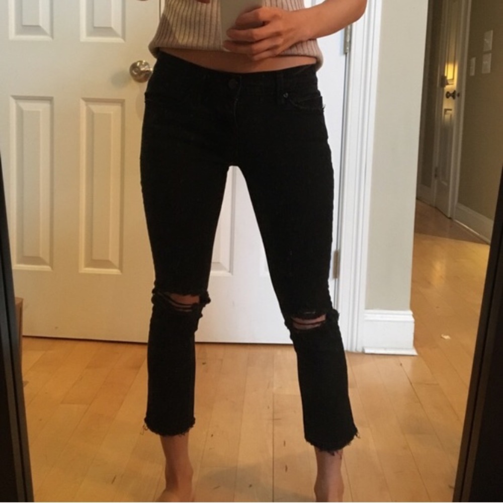 BDG Black Distressed Cropped Jeans