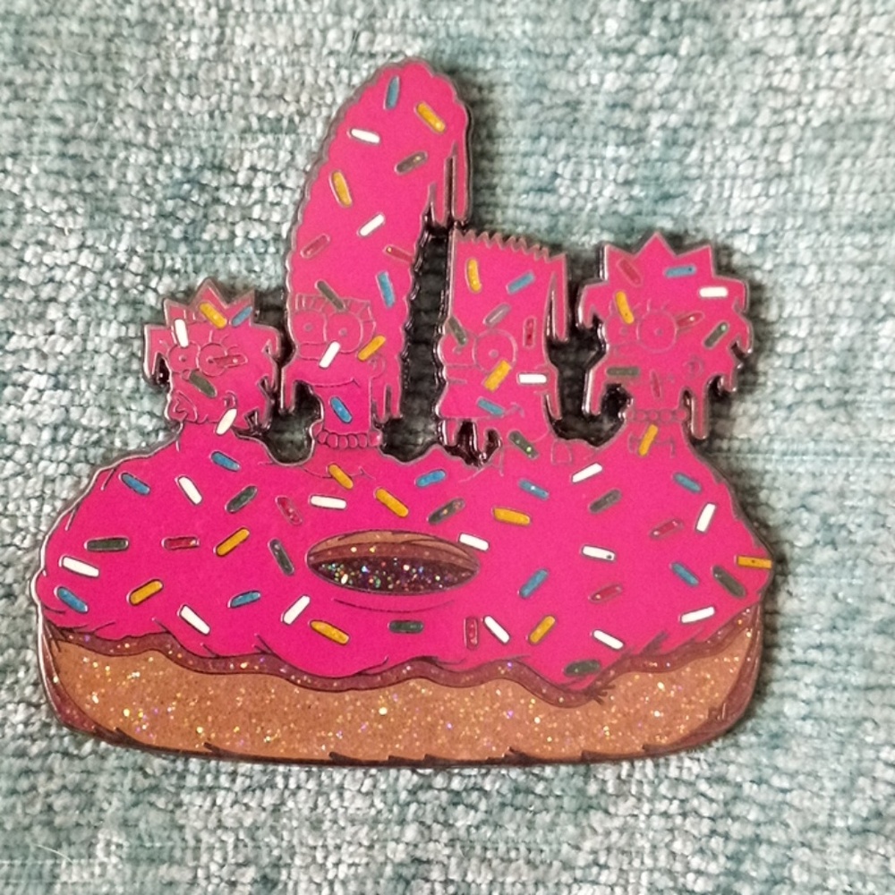 Simpsons doughnut Hat Pin