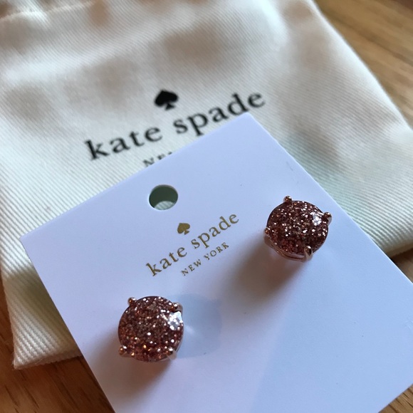 🎀NEW🎀ROSEGOLD Glitter Gumdrop Earrings - Picture 3 of 7