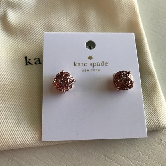 🎀NEW🎀ROSEGOLD Glitter Gumdrop Earrings - Picture 7 of 7