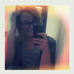 Meet your Posher, Allyson