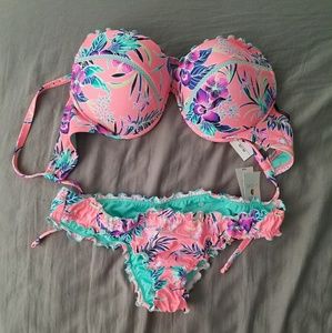 Shade and Shore Firey Coral Bikini (NWT)