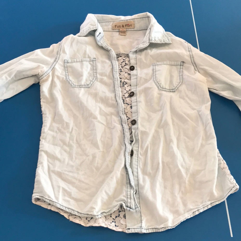 Lace back Chambray shirt size M