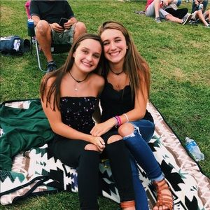 Meet your Posher, Vien