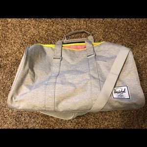NWOT Herschel Supply Co Novel Duffle