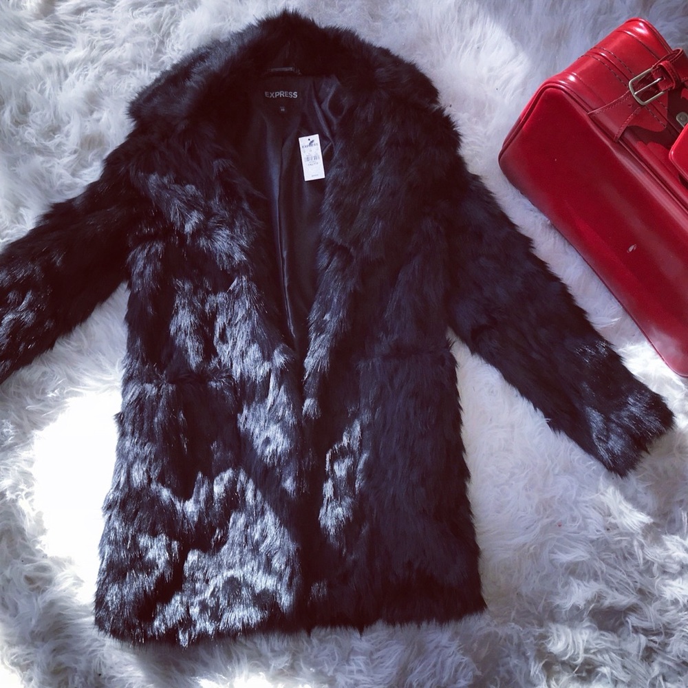Warm & gorgeous limited-edition black fur coat HP!