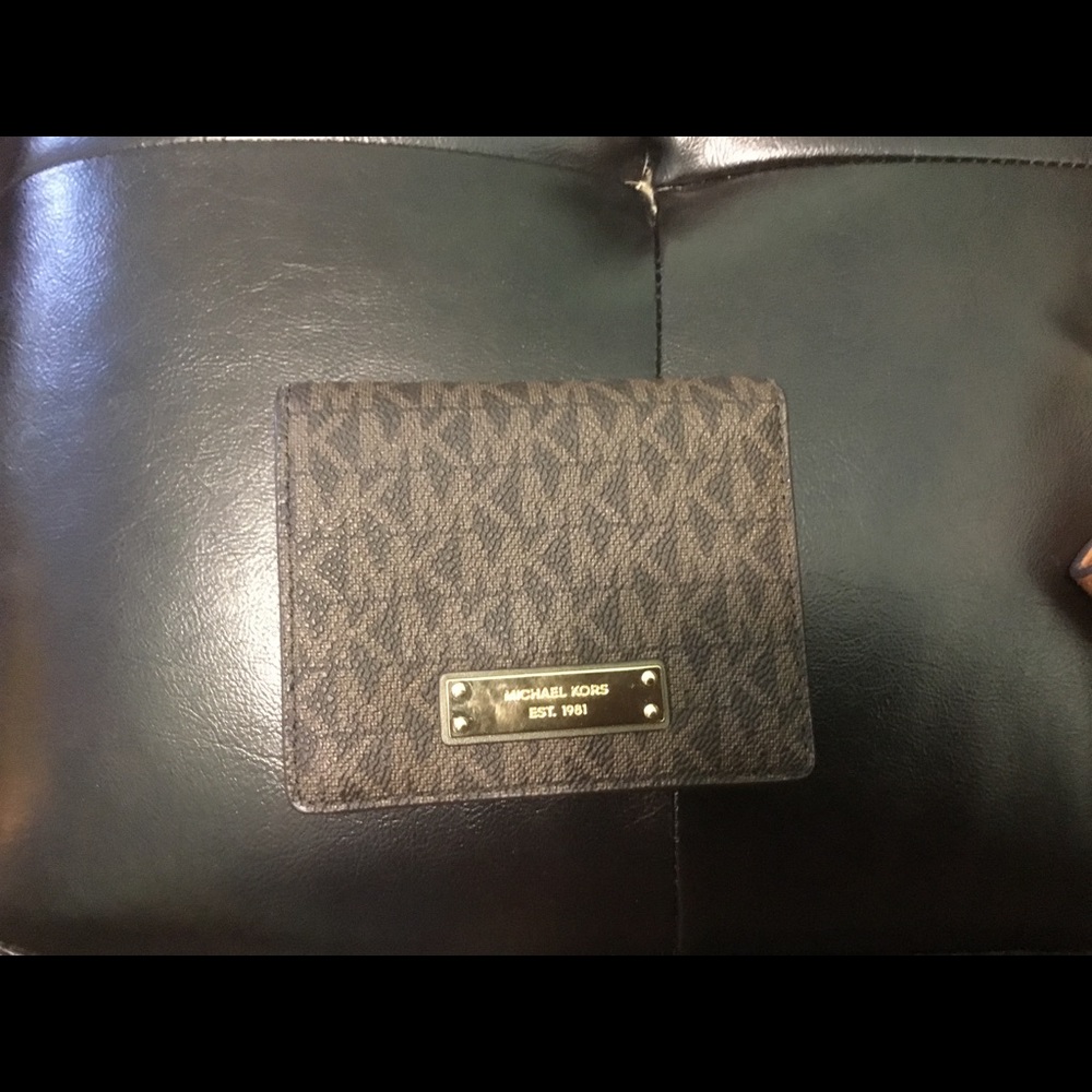 Brand new Michael Kors Card Holder sold