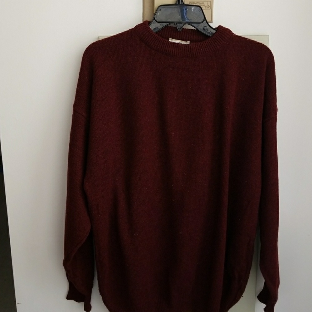 WINTER Sweater SZ Large