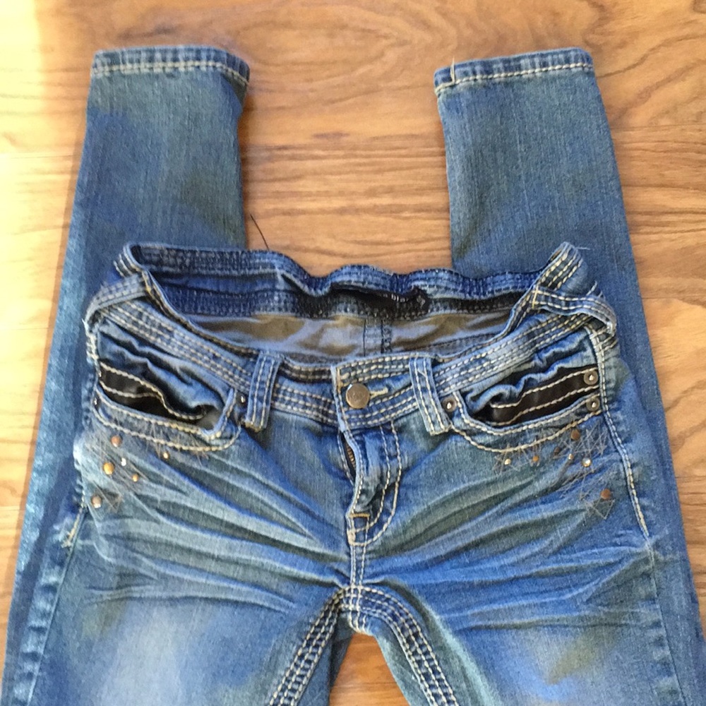 TwentyOne Black Jeans