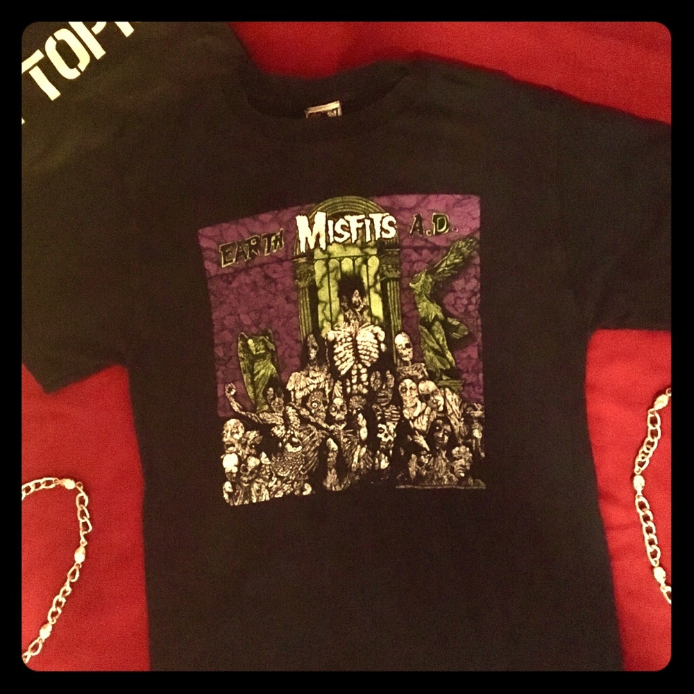 Misfits Earth A.D. Graphic Chaser Tee