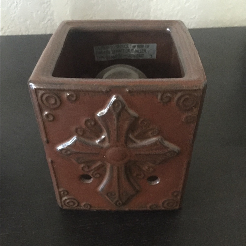 ISO Scentsy Faith replacement dish